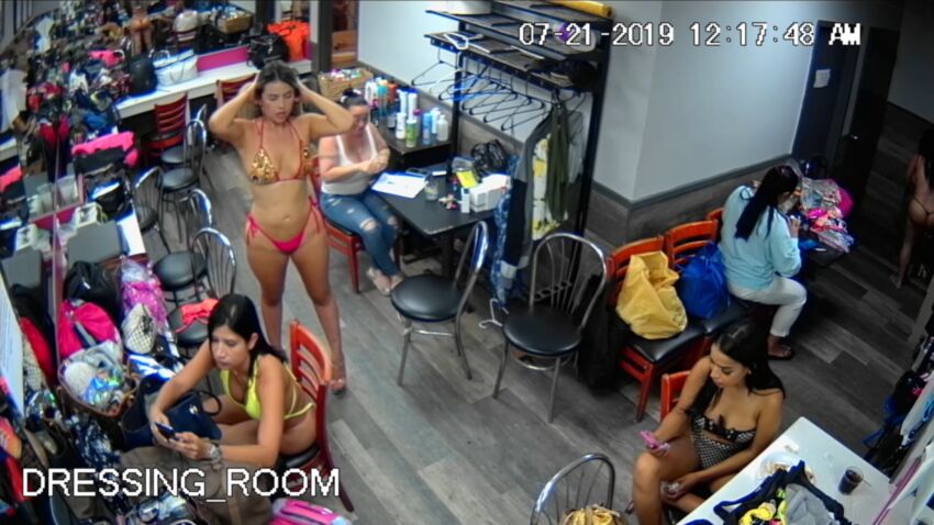 [4,26 GB] Make-up-Raum-Striptease von Club / Umkleidekabine und Dressing-Strip-Clubs (5 Rollen) [2019 g., Voyeur, Umkleideraum, Umkleidekabine, HDRip]