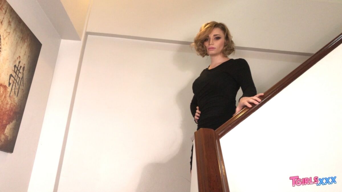 [577 MB] [Tgirls.xxx] Rita / Geile Rita kommt hart! 