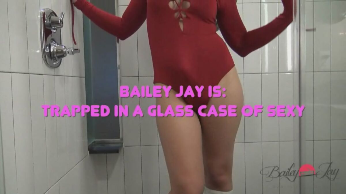 [133 MB] [TS-Baileyjay.com] Bailey Jay - Trapped in A Glass Case Of Sexy (11 Feb 2016) [SHEMALE SOLO, 720P]