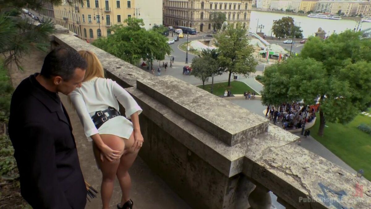 [1.64 ГБ] [PublicDiSgrace.com/kink.com] Isabella Clark (Грудастая блондинка Isabella Clark Public Double Penetration - Часть 2/20. 5.2016) [2016, BDSM, Humiliation, All Sex, Anal, Fisting, 720p, HDRip]