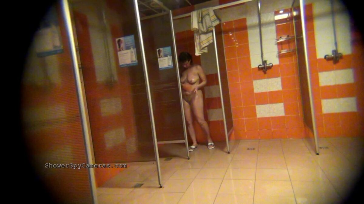 [36.09 ГБ] [showerspycameras.com] Обновления за октябрь – декабрь 2016 г. (102 фильма) [2016, Вуайерист, Шпионская камера, Скрытая камера, Душевая, 1080p, SiteRip]