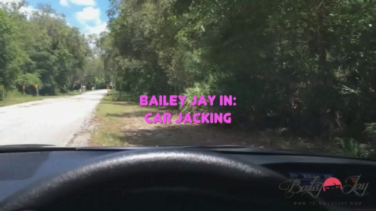 [144 MB] [TS-Baileyjay.com] Bailey Jay - Car Jacking (19 de julho de 2016) [SHEMALE BlowJob, 720p]