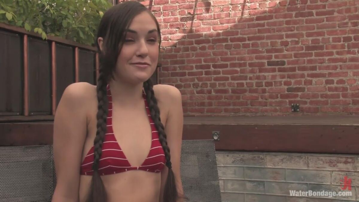 [945 MB] [Waterbondage.com / kink.com] Sasha Gray (Sasha Gray Bonus Update! / 00.12.2007) [2007, BDSM, Bondage, Hardcore, Domination, HDRip, 720p]