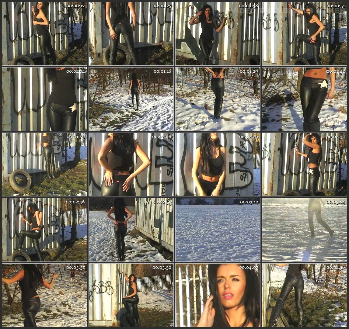 [31.76 GB] [Skintighthotties.com] / Rocks in the tight (203-roller) [SPANDEX, Leggings, Jeans, PVC, Rubber, Leather, Fetish, SiteRip]