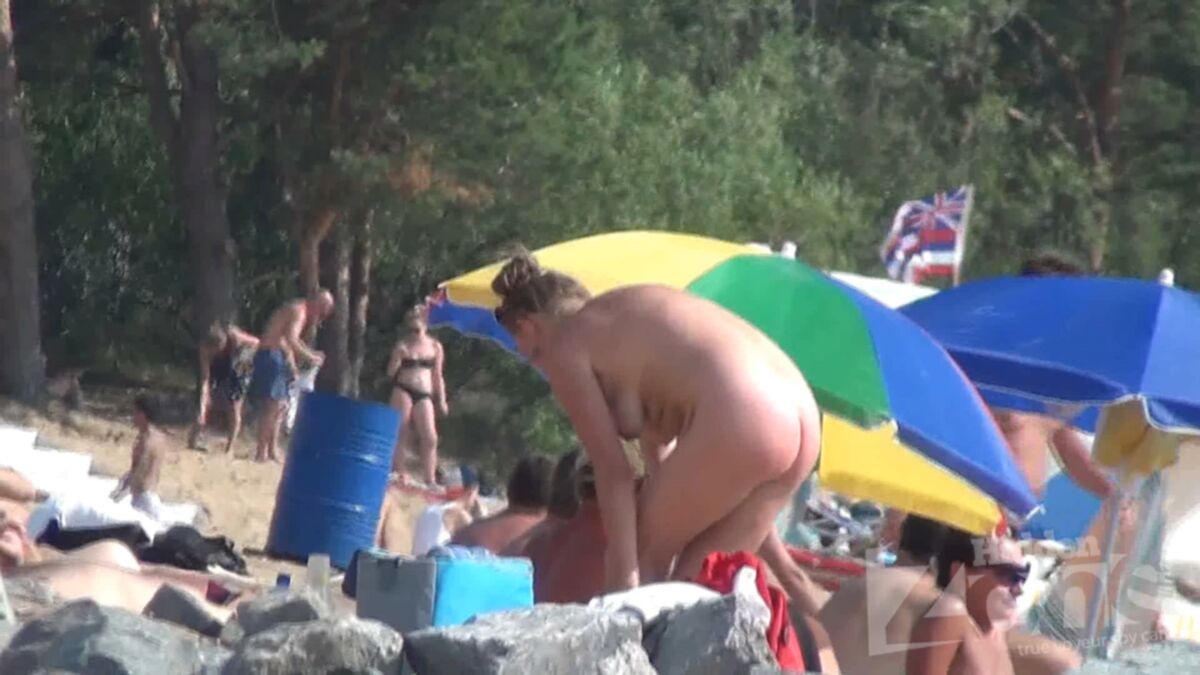 [22,71 GB] [Hidden-zone.com] Beach All 2014 / All 2014 1377-1533 (157 Videos) [2014, Voyeur, Strand, Nudismus, Spycam, SiteRip]