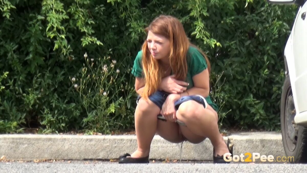 [1,93 Go] [Got2pee.com] 12 Rollers [2014, Teens, Pissing, Outdoor, 1080p]