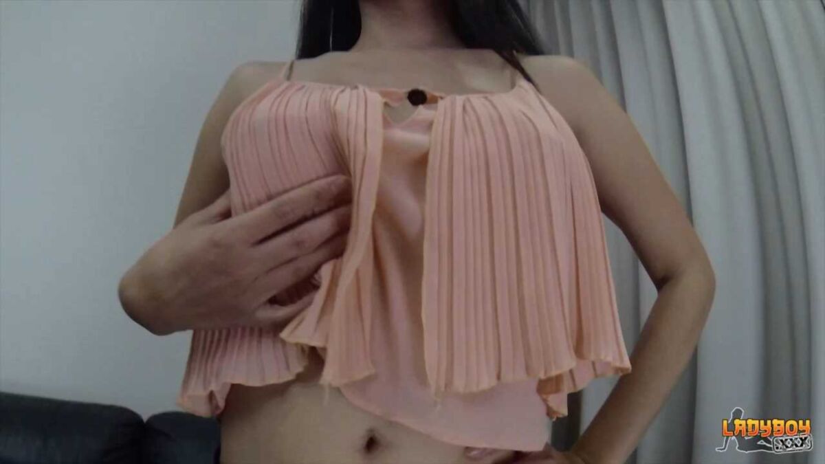 [486 MB] [LadyBoy.xxx] Beautiful Anna! (12 Aug 2015) [2015, Asian, Shemale, Solo, Posing, Masturbation, 720p]