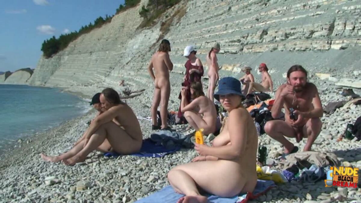 [26,64 GB] [nudebeachdreams.com] SiteRip Parte 1 (370 rodillos) - Nudistas, Sexo en la playa [2012, Voyeur, Nudismo, Sexo en la playa, 720p, SiteRip]