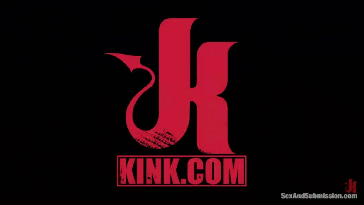 [813 MB] [SexandSubmission.com / kink.com] Vicki Chase (Submissão de Vicki: Rough Bondage Sex! / 08.09.12) [2012, BDSM, Anal, Fisting, Submissão, Dominação, Hardcore, 720p]