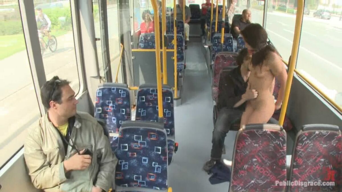 [685 MB] [PublicDisgrace.com / Kink.com] Niki Sweet (Fucked on a City Bus / 30.09.11) [2011. , BDSM, Public, Outdoor, Domination, Hardcore, 720p]