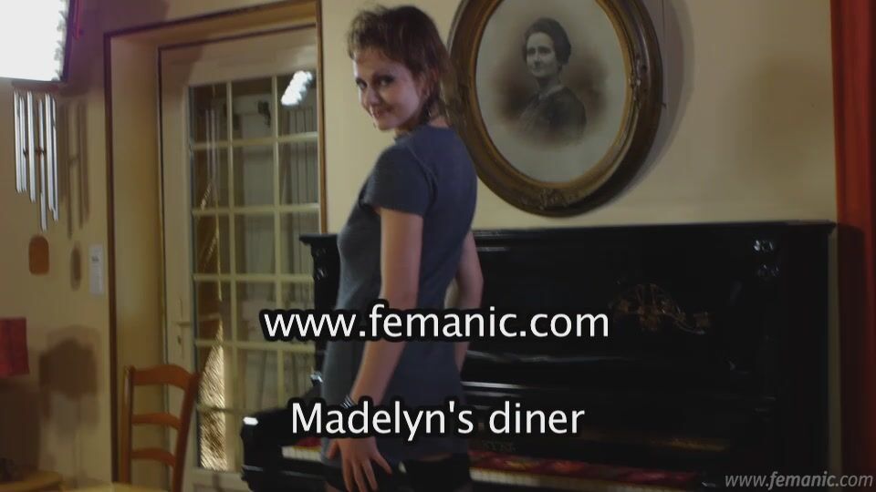 [1,1 Go] [Femanic.com] Madelyn. 