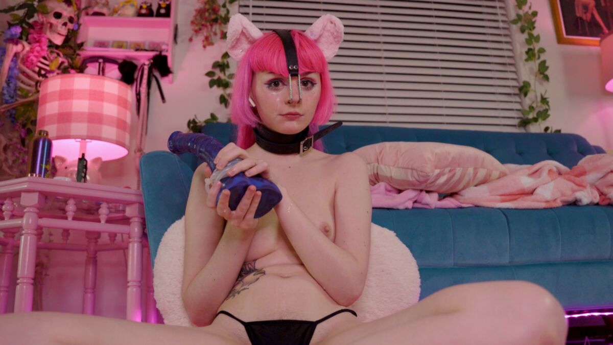 [Manyvids.com] Tweetney – Bottomless Piggy [2021, Fantasy Dildo, Bad Dragon, Deepthroat, Huge Dildo, Riding, 2160p, SiteRip]