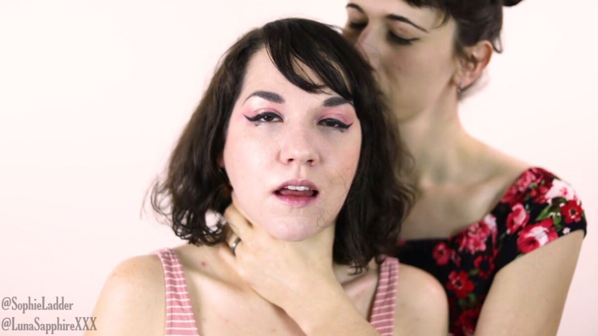 Luna Doigté de gorge, bâillonnement et crachat (Manyvids.com) [2019, Bâillonnement, Domination lesbienne, Fétichisme du crachat, Crachat, Doigtage de gorge, 1080p, Siterip]