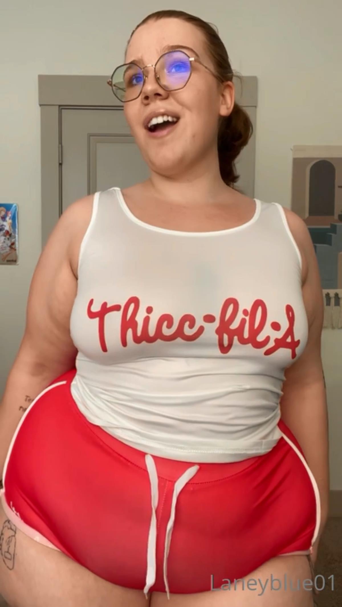 [150.8 MB] LaneyBlue01 - Thicc Ass JOI